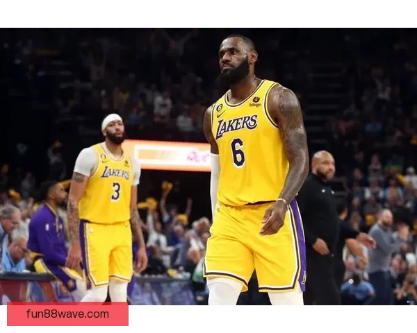 美国杨毅分析:湖人将成雷霆马刺最大威胁 詹姆斯愿意为球队牺牲令人钦佩 美国杨毅分析:湖人将成雷霆马刺最大威胁 詹姆斯愿意为球队牺牲令人钦佩